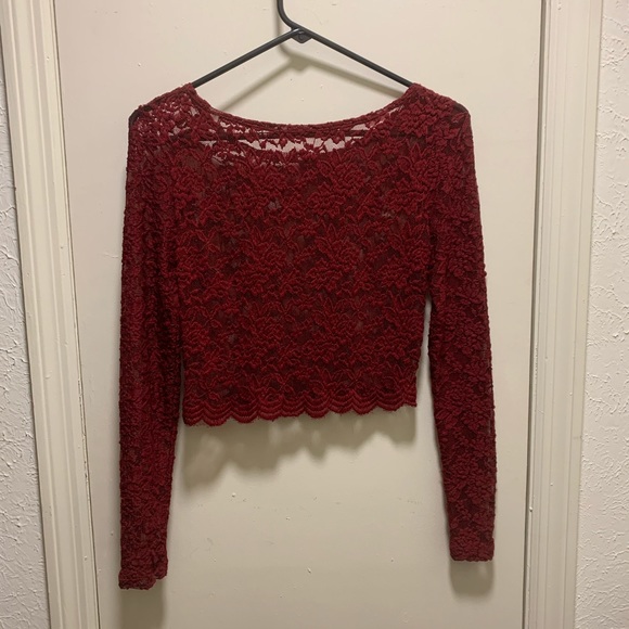 floral lace long sleeve crop top / red - Picture 2 of 2